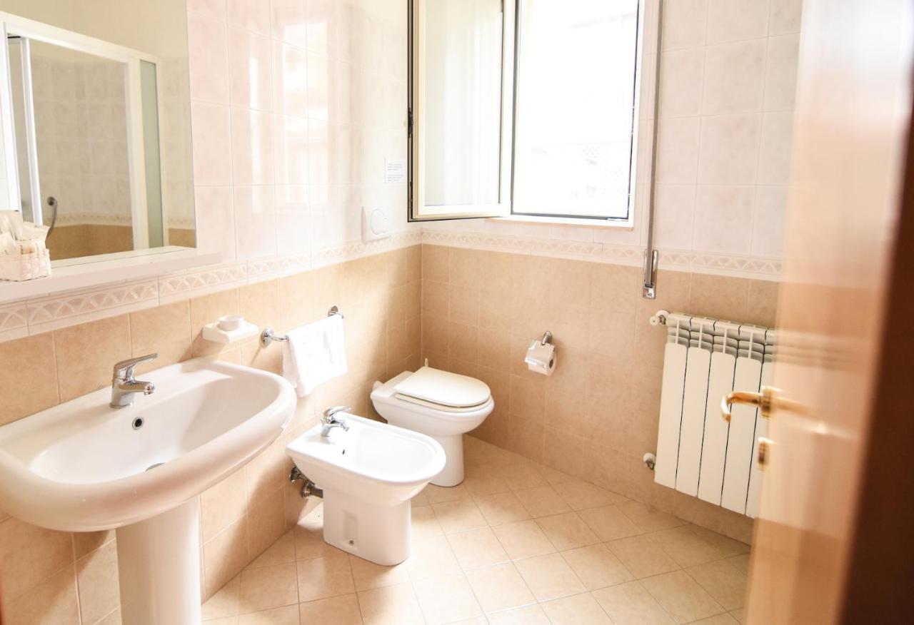 Bed and Breakfast Dimora Del Bali Capurso Екстер'єр фото